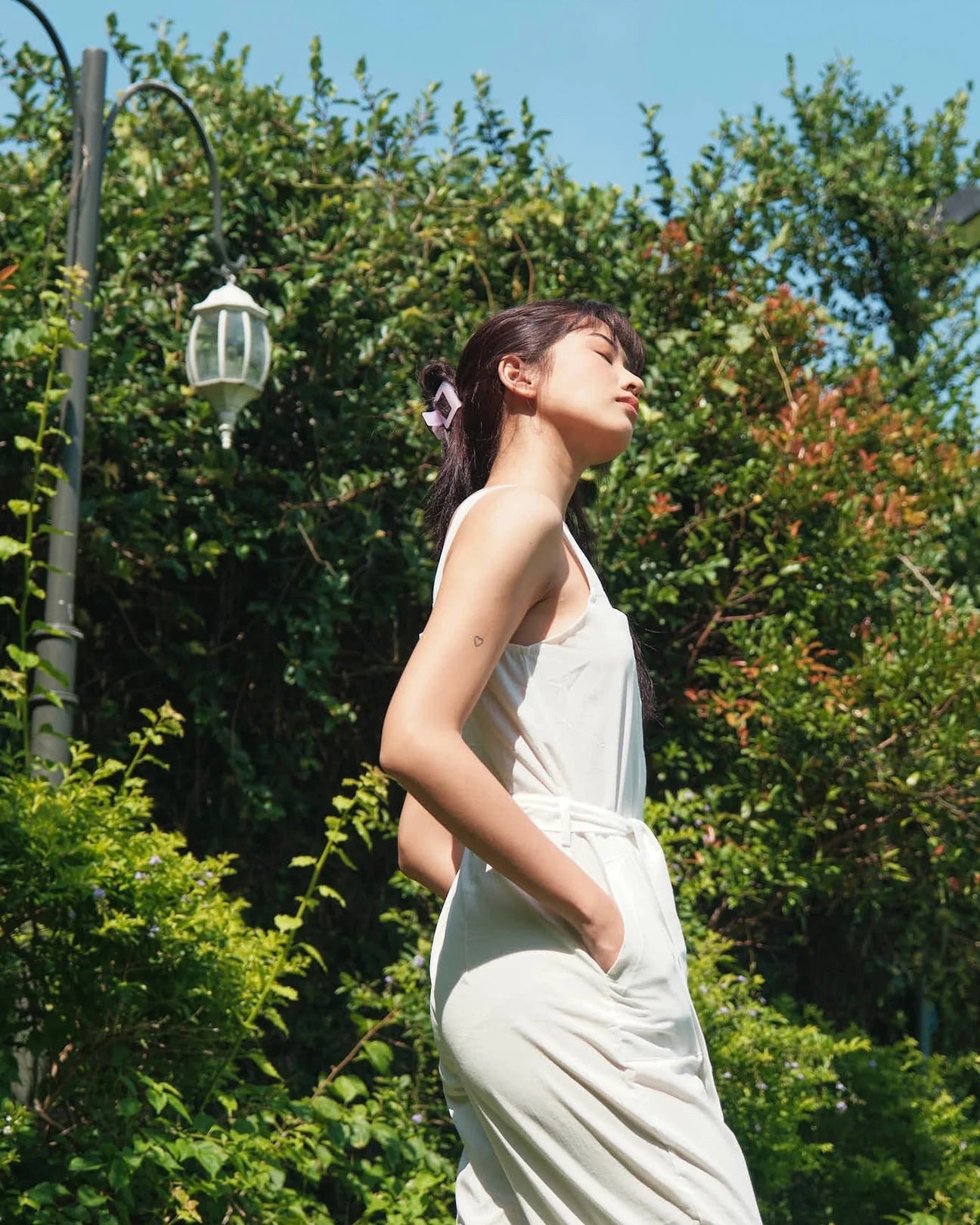 SUMMER (WHITE) I FOR PRE-ORDER