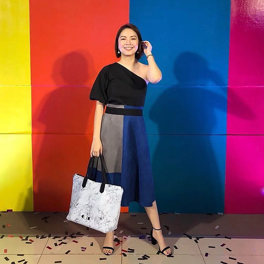 LAURA (BLACK) I FOR PRE-ORDER